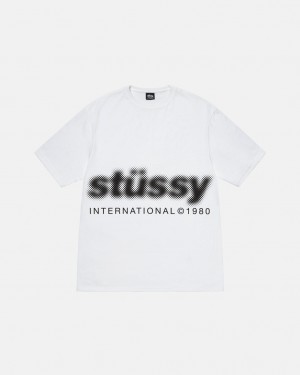 Stussy Blur Tee - Unisex Shortsleeve Wit | LBETR50534